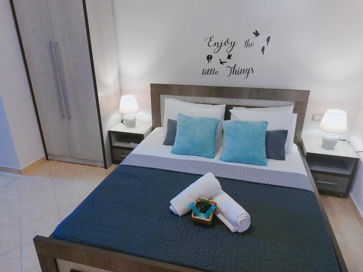 Orange Guest House Dhërmi Екстериор снимка
